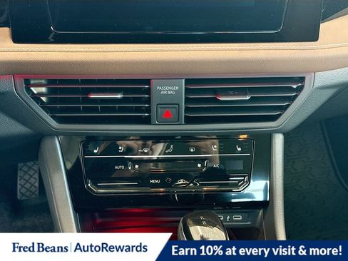 New 2026 Volkswagen Jetta SEL image 9