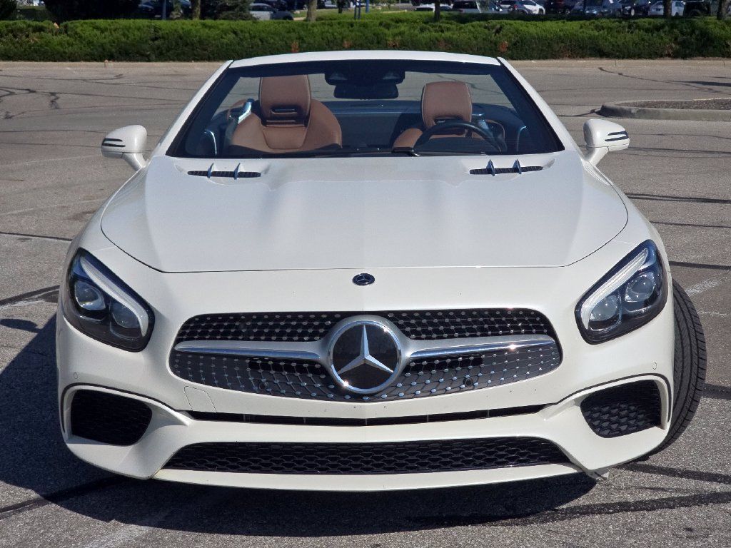 Certified 2020 Mercedes-Benz SL 550 image 11
