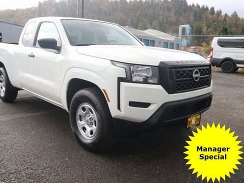 Used 2024 Nissan Frontier S w/ S Utility Package image 3