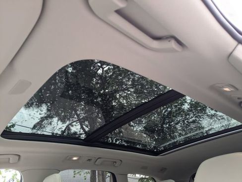 New 2025 Volvo XC60 T8 Core w/ Climate Package image 25