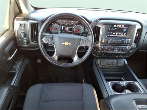 Used 2018 Chevrolet Silverado 1500 LT w/ All Star Edition image 8