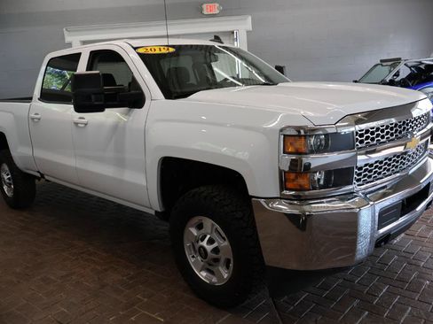 Used 2019 Chevrolet Silverado 2500 LT AWD/4WD image 8