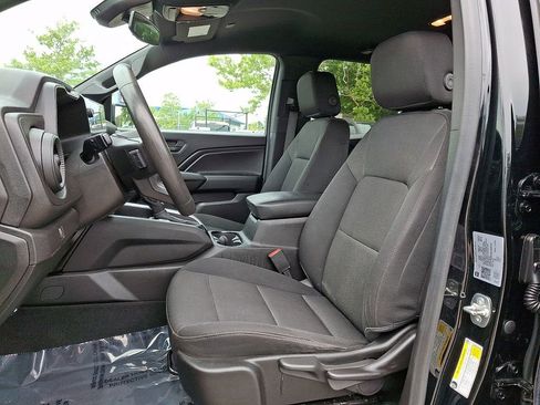 Certified 2024 Chevrolet Colorado Trail Boss w/ Safety Package AWD/4WD image 13