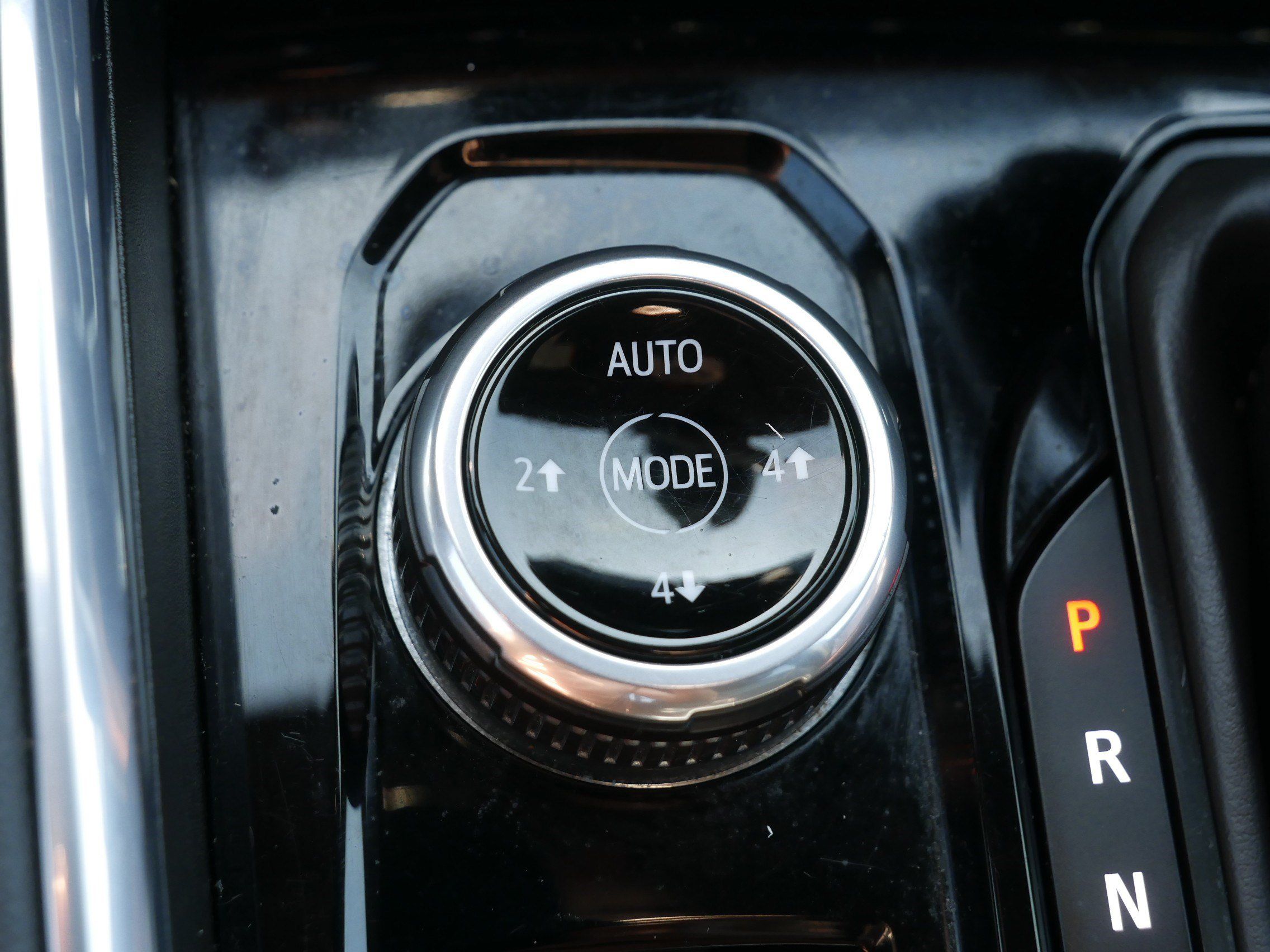 Used 2023 GMC Canyon AT4 w/ Technology Package AWD/4WD image 32