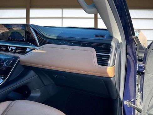 Used 2025 INFINITI QX80 Luxe image 17