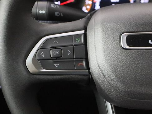 New 2026 Jeep Compass Latitude AWD/4WD image 8