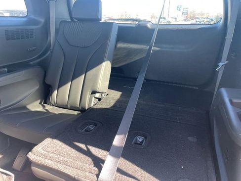 Used 2024 Hyundai Palisade Calligraphy image 5