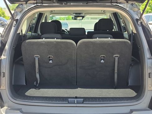 Certified 2023 Kia Sorento LX FWD image 6