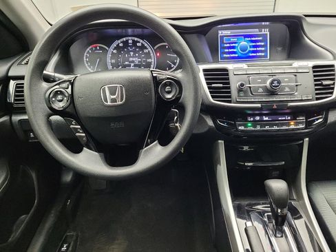 Used 2016 Honda Accord LX image 22