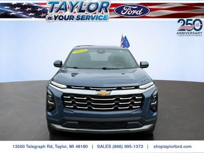 Used 2025 Chevrolet Equinox LT