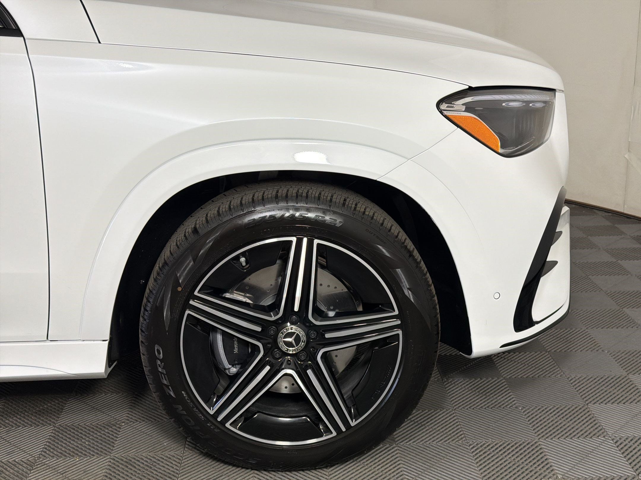New 2026 Mercedes-Benz GLE 450 4MATIC Coupe image 12