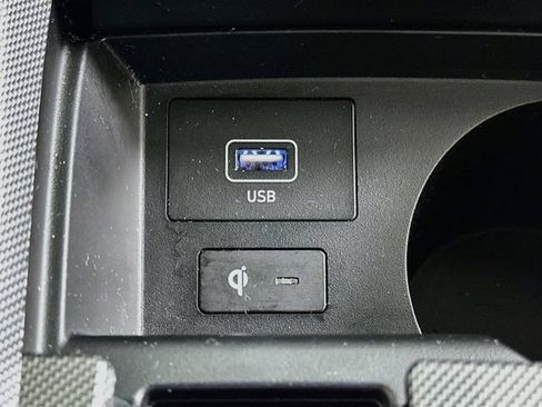 Used 2021 Hyundai Santa Fe SEL Premium AWD/4WD image 19