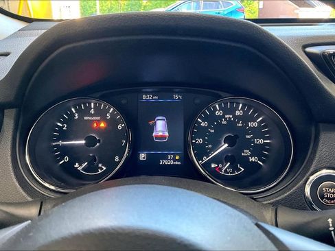 Used 2020 Nissan Rogue S AWD/4WD image 13