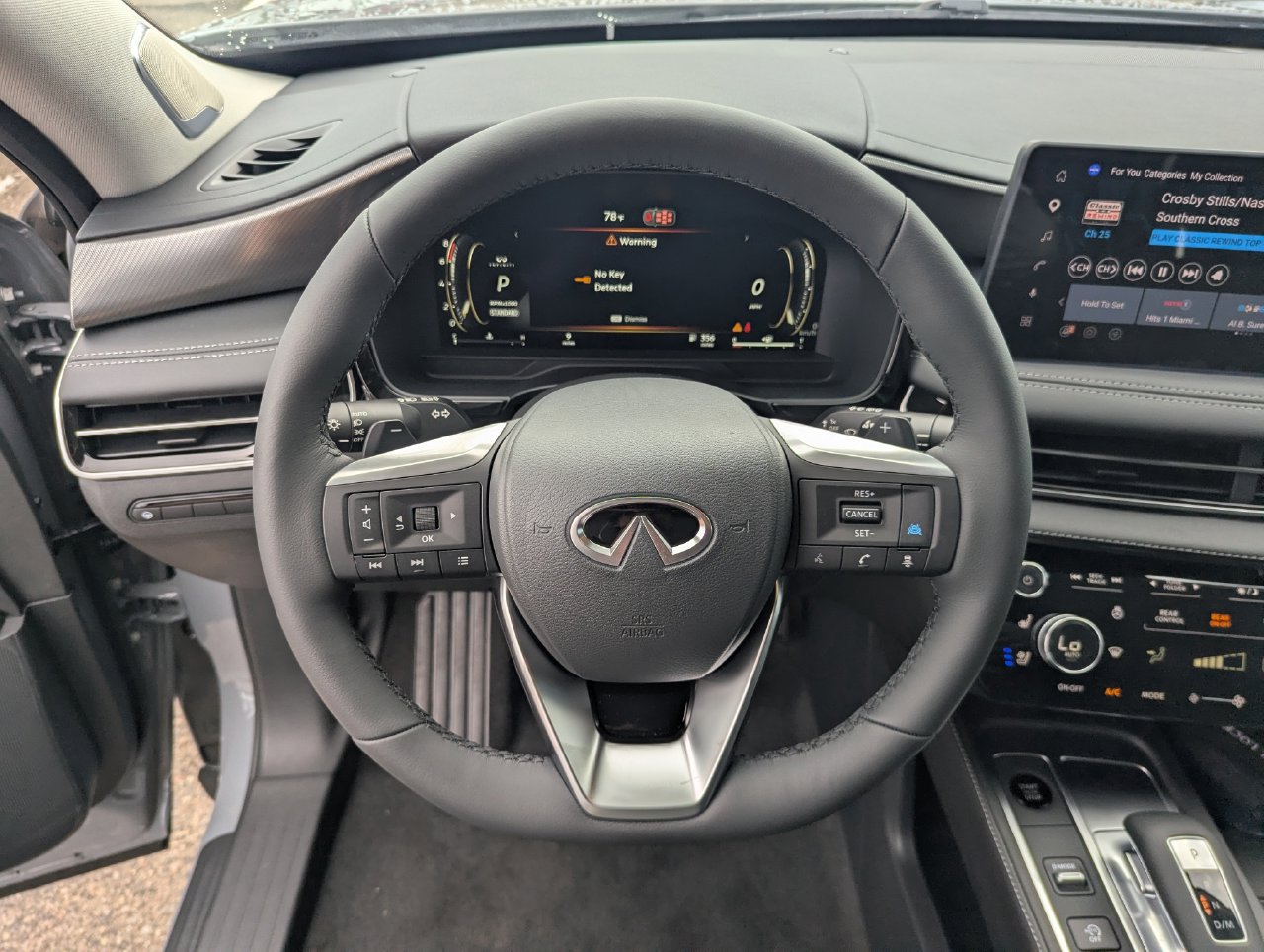 New 2027 INFINITI QX60 Luxe FWD image 15