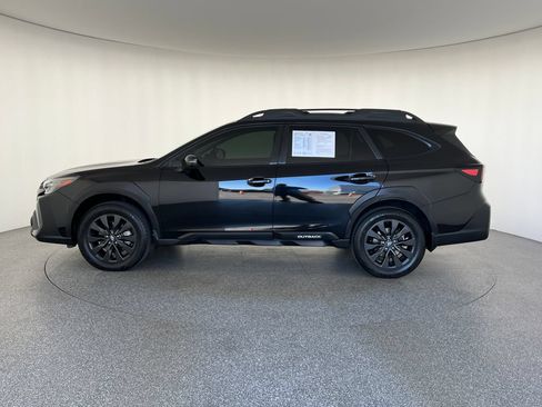 Certified 2023 Subaru Outback Onyx Edition XT AWD/4WD image 8