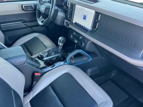 Used 2024 Ford Bronco Wildtrak AWD/4WD image 17