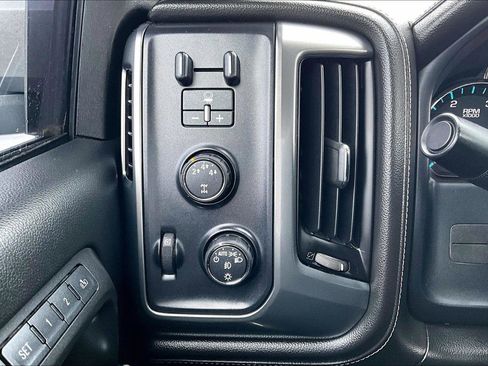 Used 2016 Chevrolet Silverado 3500 LTZ w/ Duramax Plus Package image 33