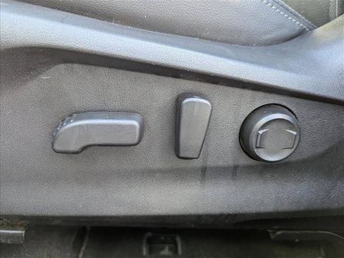 Used 2020 Subaru Forester Limited AWD/4WD image 11