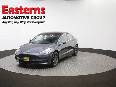 Used 2018 Tesla Model 3 Long Range RWD image 49