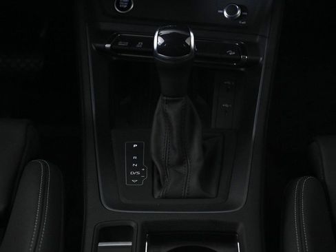 Used 2025 Audi Q3 2.0T Premium w/ Convenience Package image 14