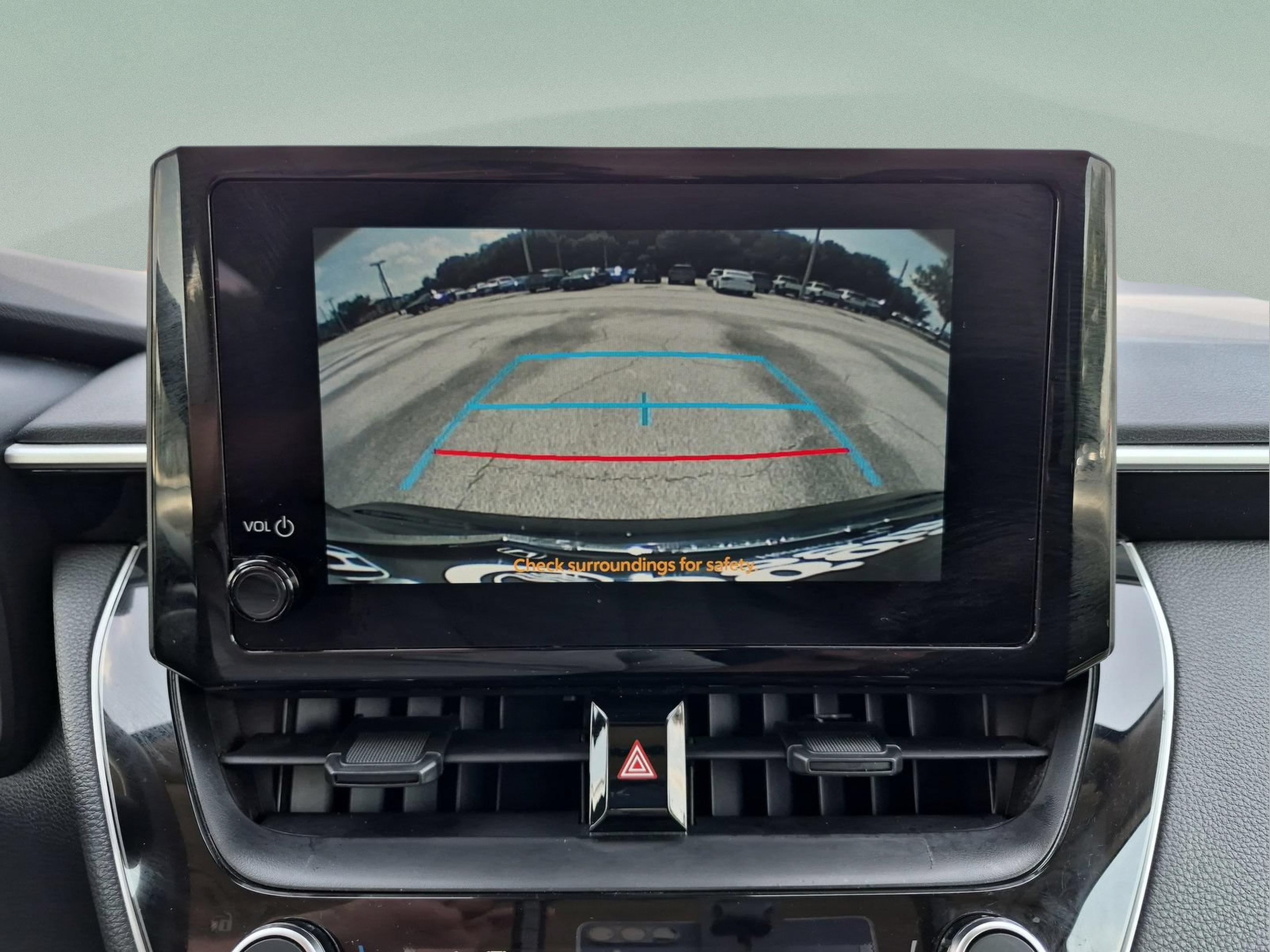 Used 2025 Toyota Corolla LE FWD image 28