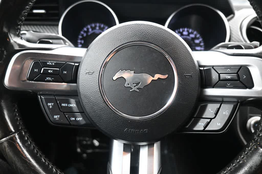 Used 2019 Ford Mustang Convertible RWD image 16