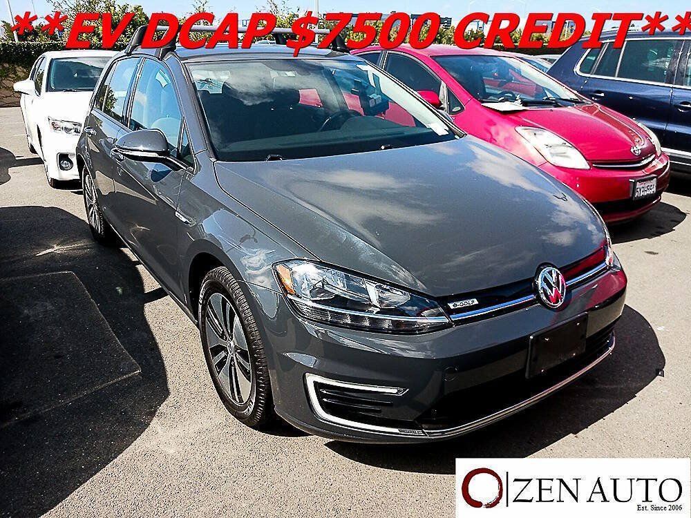 Used 2019 Volkswagen e-Golf SE w/ Driver Assistance Package FWD image 1