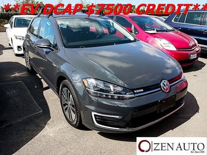 Used 2019 Volkswagen e-Golf SE w/ Driver Assistance Package