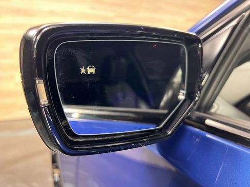 Used 2021 Cadillac CT5 V w/ Premium Package image 29