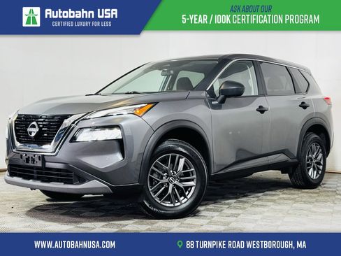 Used 2023 Nissan Rogue S image 1