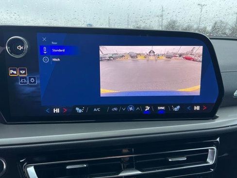 New 2026 Chevrolet Traverse LT w/ LPO, Floor Liner Package image 16