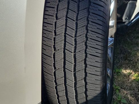 Used 2016 GMC Yukon XL Denali w/ Open Road Package image 8