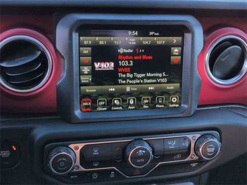 Certified 2023 Jeep Wrangler Rubicon image 17