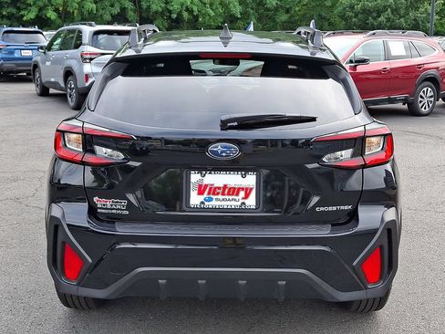 Used 2025 Subaru Crosstrek 2.5i Premium AWD/4WD image 5