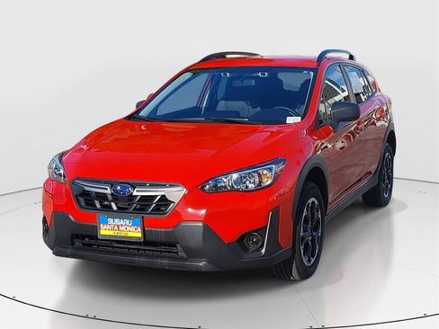 Used 2023 Subaru Crosstrek 2.0i image 3