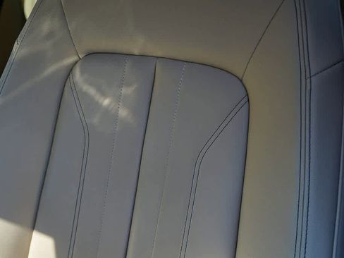 Used 2023 Audi Q5 2.0T Premium w/ Convenience Package image 23