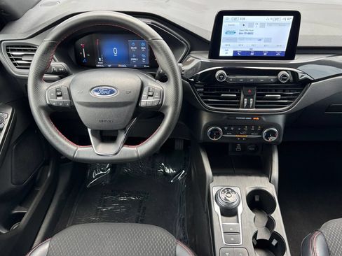 Used 2025 Ford Escape ST-Line AWD/4WD image 26