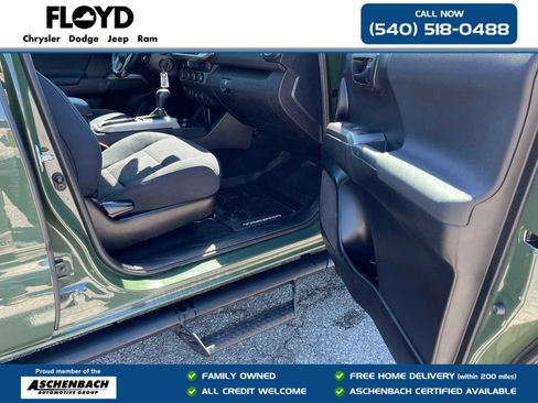 Used 2021 Toyota Tacoma SR5 w/ Trail Edition AWD/4WD image 31