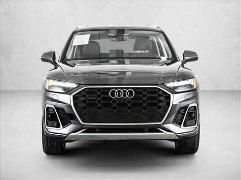 Certified 2024 Audi Q5 e Prestige image 2