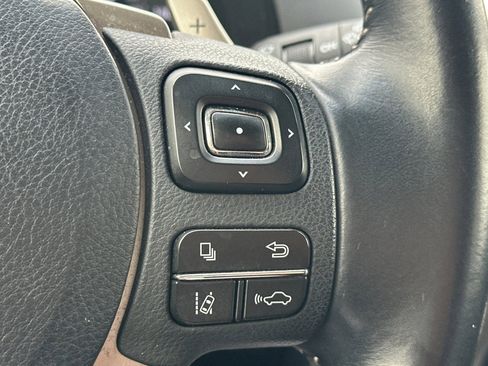 Used 2019 Lexus NX 300 FWD image 39