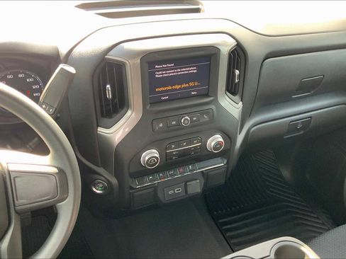 Used 2024 GMC Sierra 1500 Pro w/ Graphite Edition AWD/4WD image 7