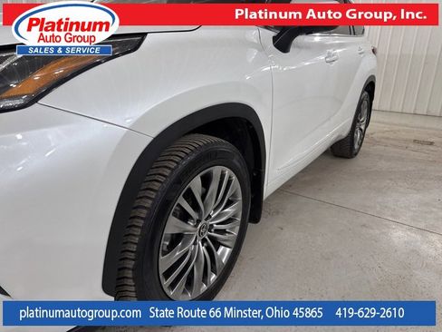 Used 2022 Toyota Highlander Platinum image 44