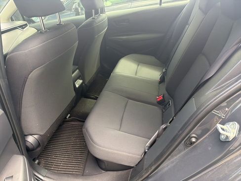 Used 2025 Toyota Corolla LE FWD image 8