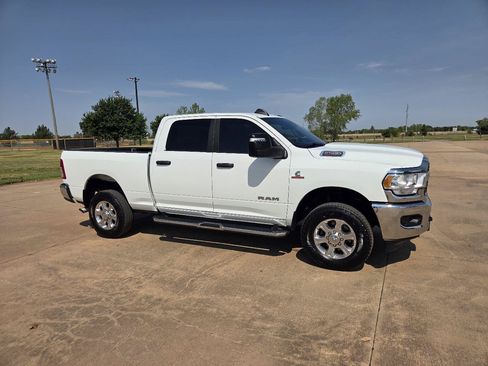 Used 2024 RAM 2500 Big Horn w/ Off Road Package AWD/4WD image 26