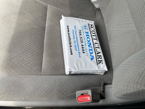 Used 2015 Honda Odyssey EX image 19