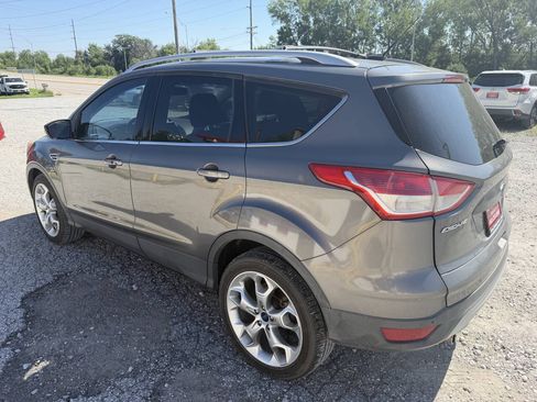 Used 2013 Ford Escape Titanium w/ Parking Technology Pkg FWD image 5