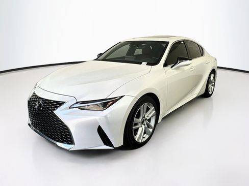 Used 2024 Lexus IS 300 w/ Comfort Package RWD image 3
