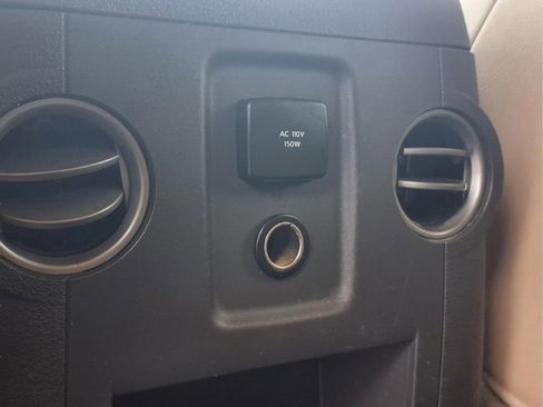 Used 2015 Ford F250 Lariat w/ Lariat Interior Package AWD/4WD image 22