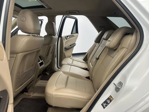 Used 2015 Mercedes-Benz ML 350 4MATIC image 34