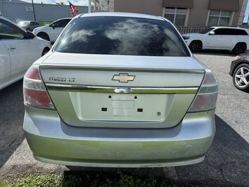 Used 2011 Chevrolet Aveo LT FWD image 4